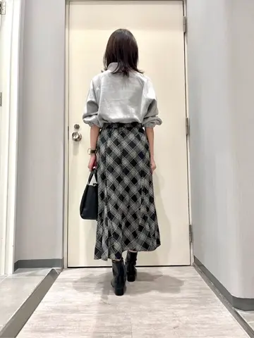 ANY 金井 コーディネート画像