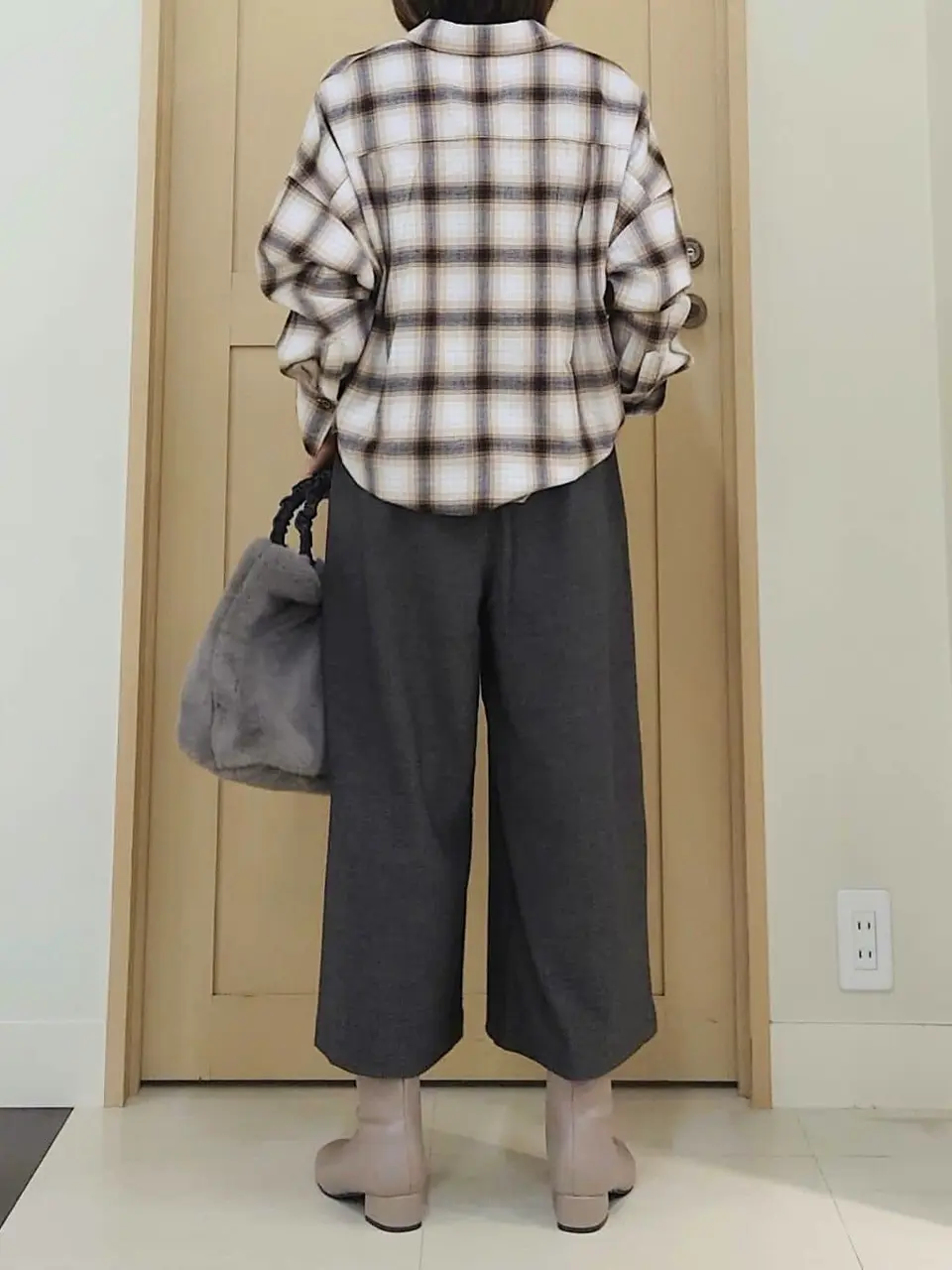 ANY 八坂 コーディネート画像