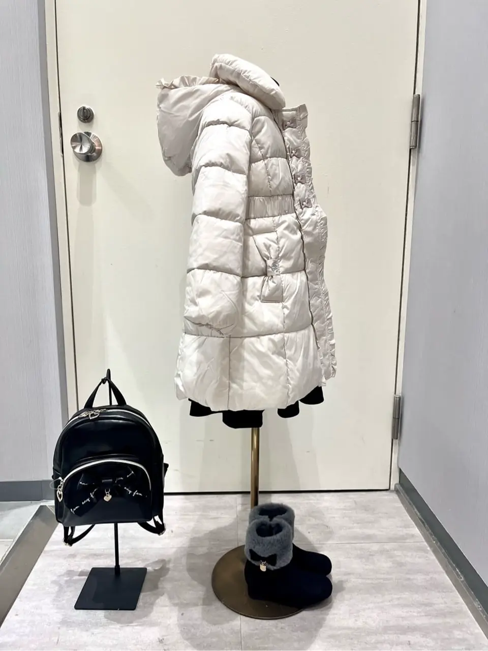 ANY 金井 コーディネート画像