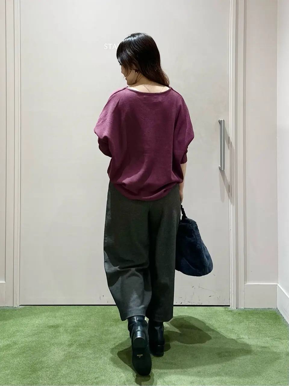 ANY フジコ コーディネート画像