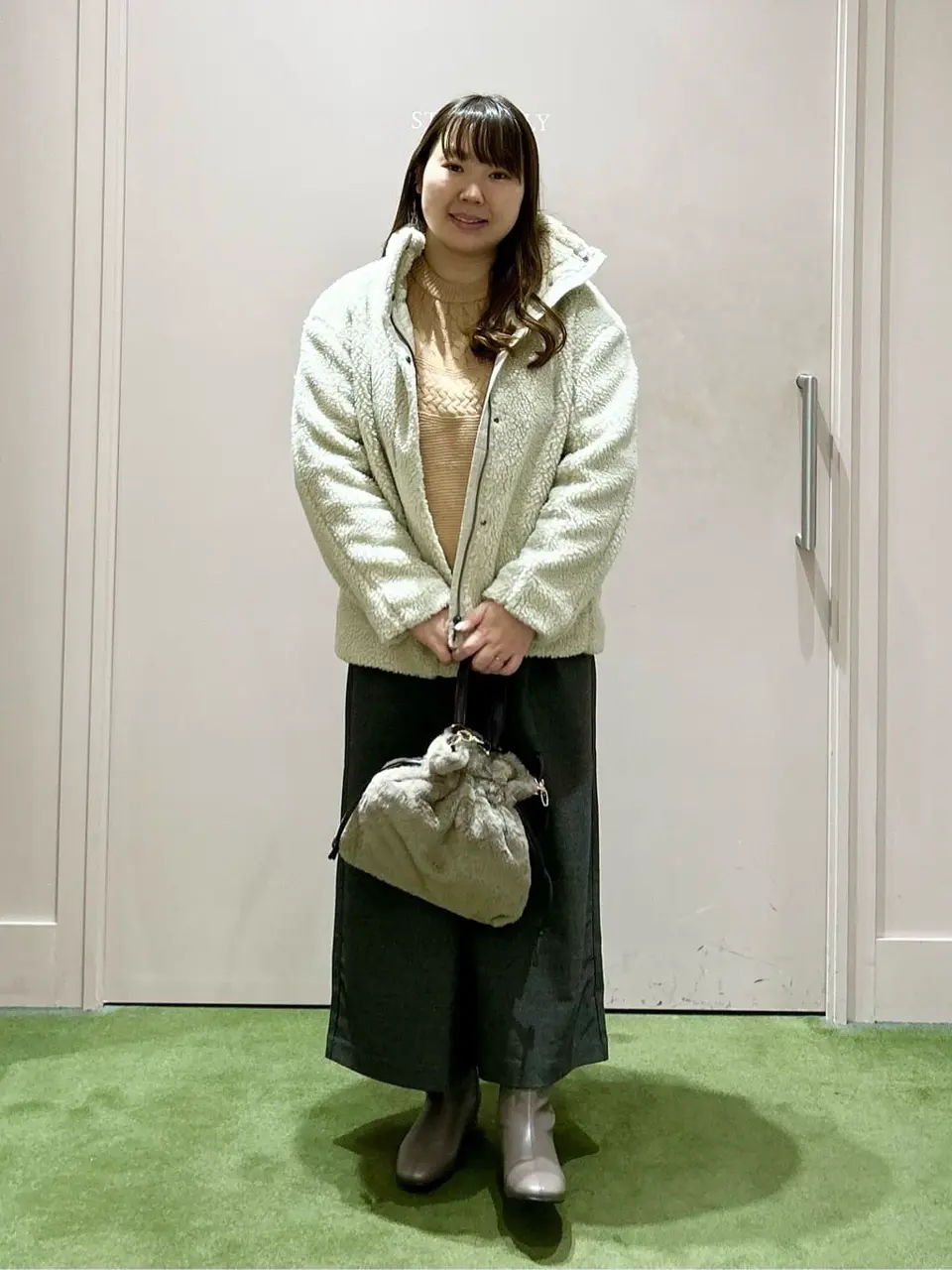 ANY O コーディネート画像