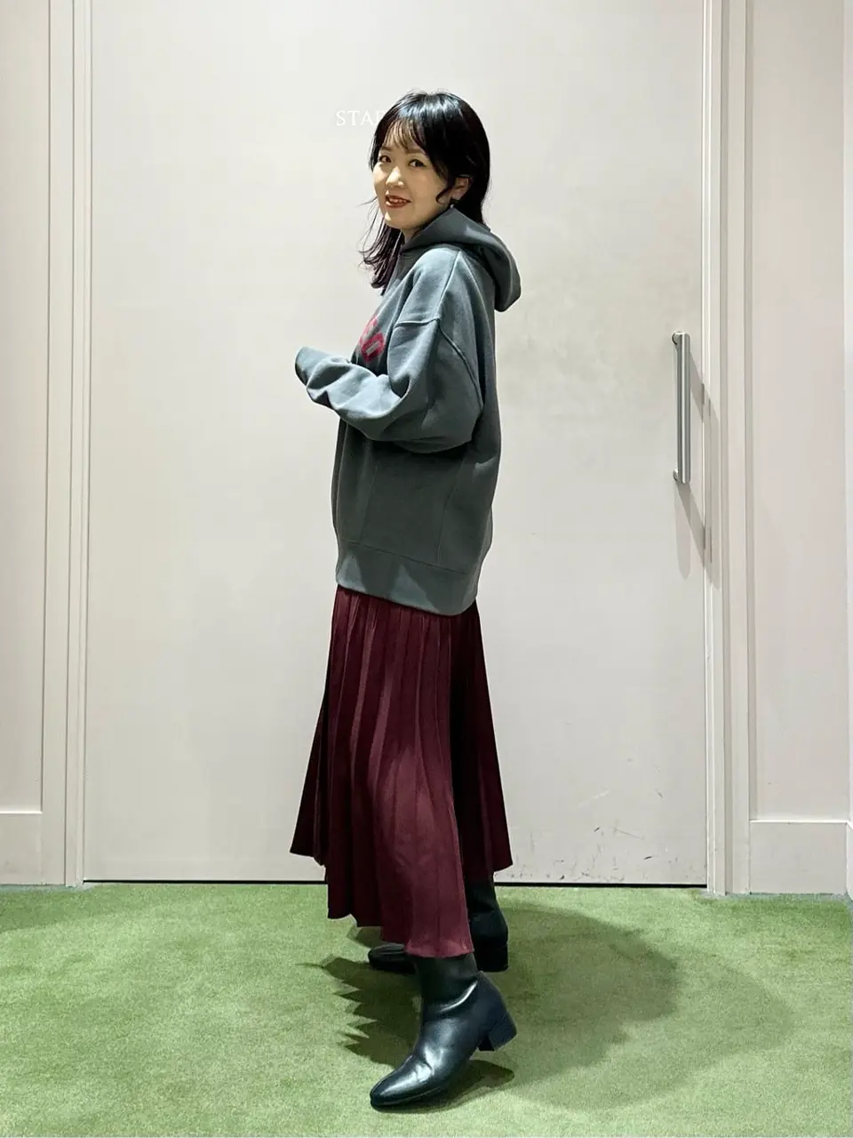 ANY フジコ コーディネート画像