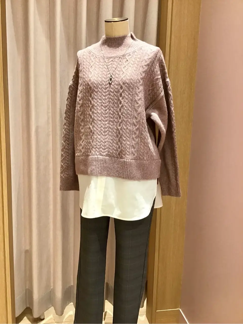 ANY 浅岡 コーディネート画像