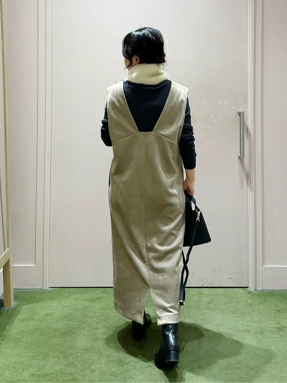 ANY フジコ コーディネート画像