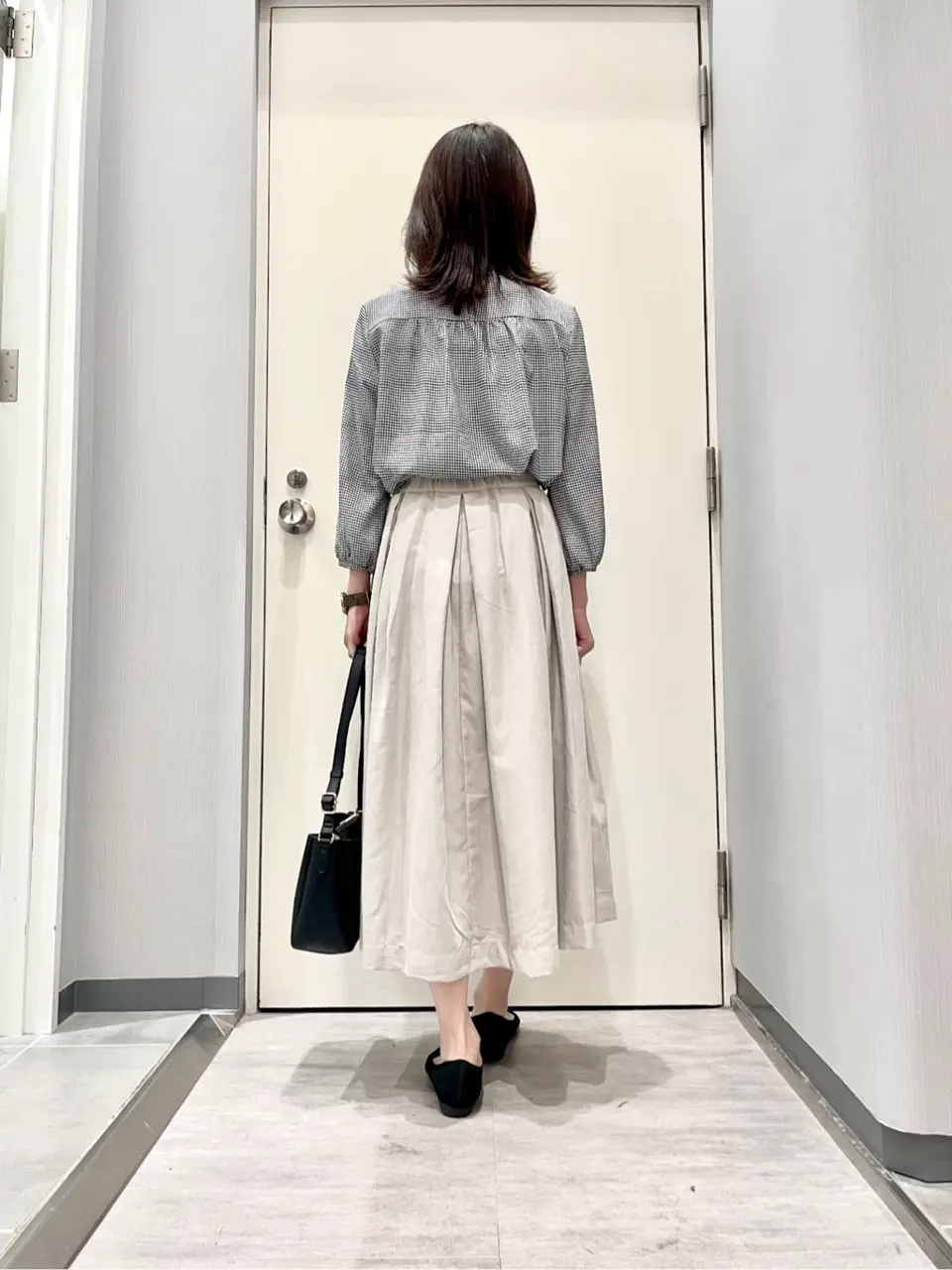 ANY 金井 コーディネート画像