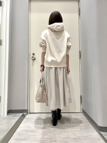 ANY 金井 コーディネート画像