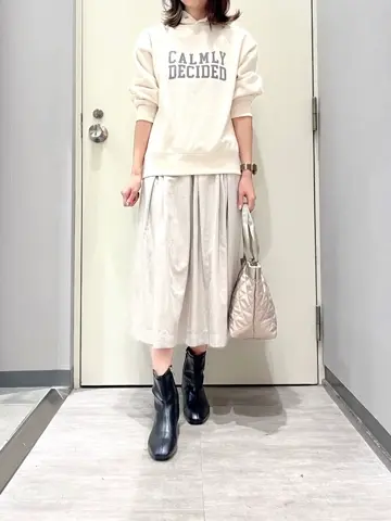 ANY 金井 コーディネート画像