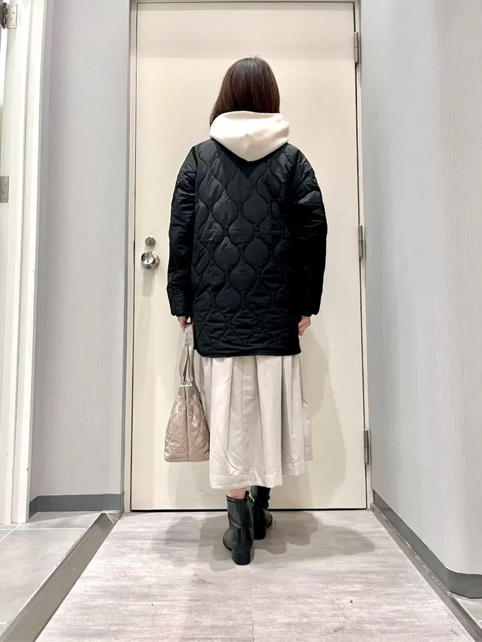 ANY 金井 コーディネート画像