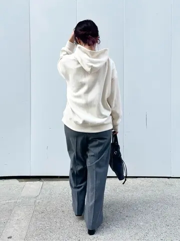 ANY フジコ コーディネート画像