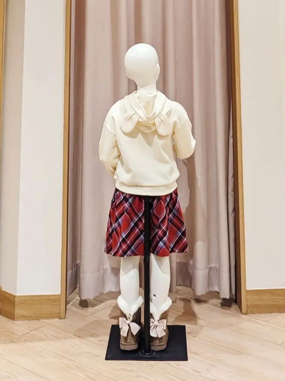 ANY 奥原 コーディネート画像