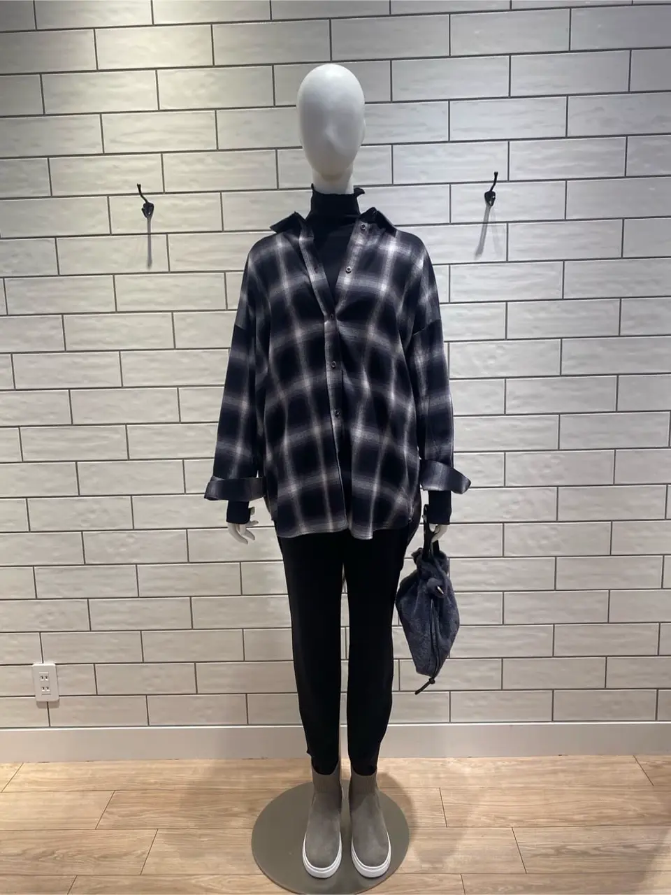 ANY 大野 コーディネート画像