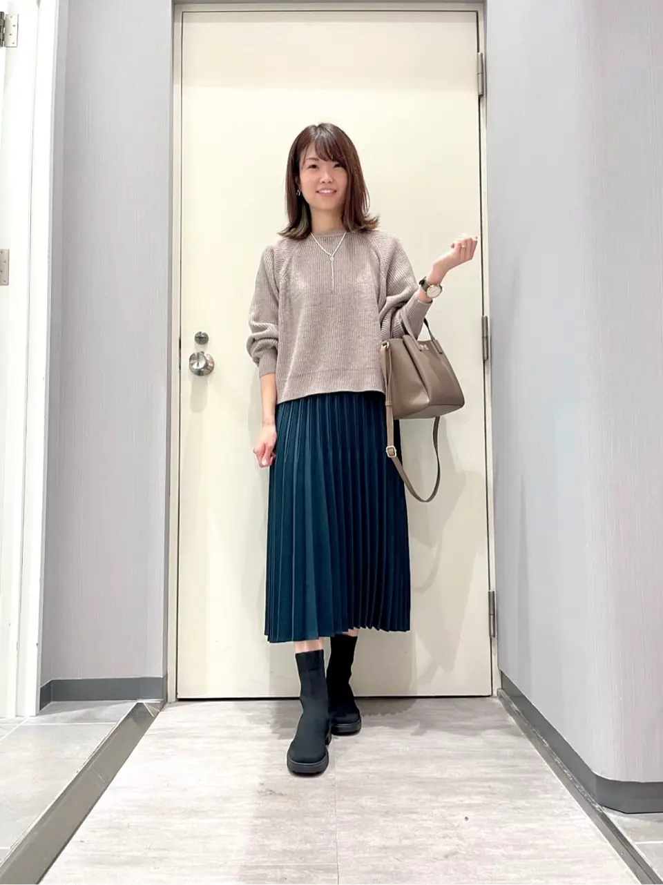 ANY 金井 コーディネート画像