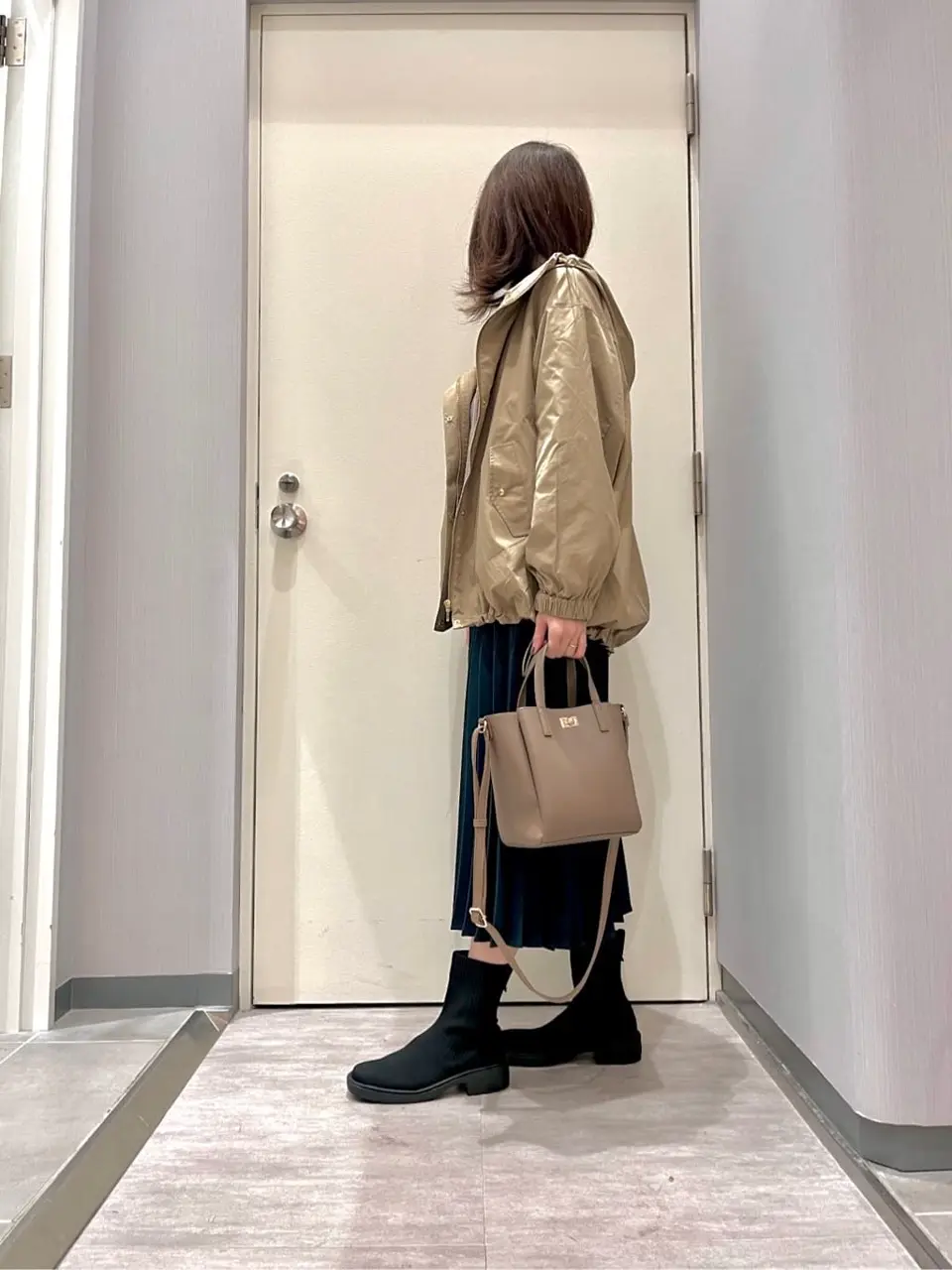 ANY 金井 コーディネート画像