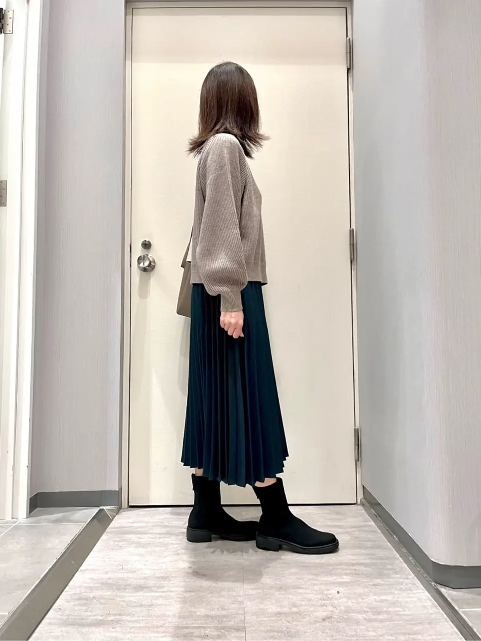 ANY 金井 コーディネート画像