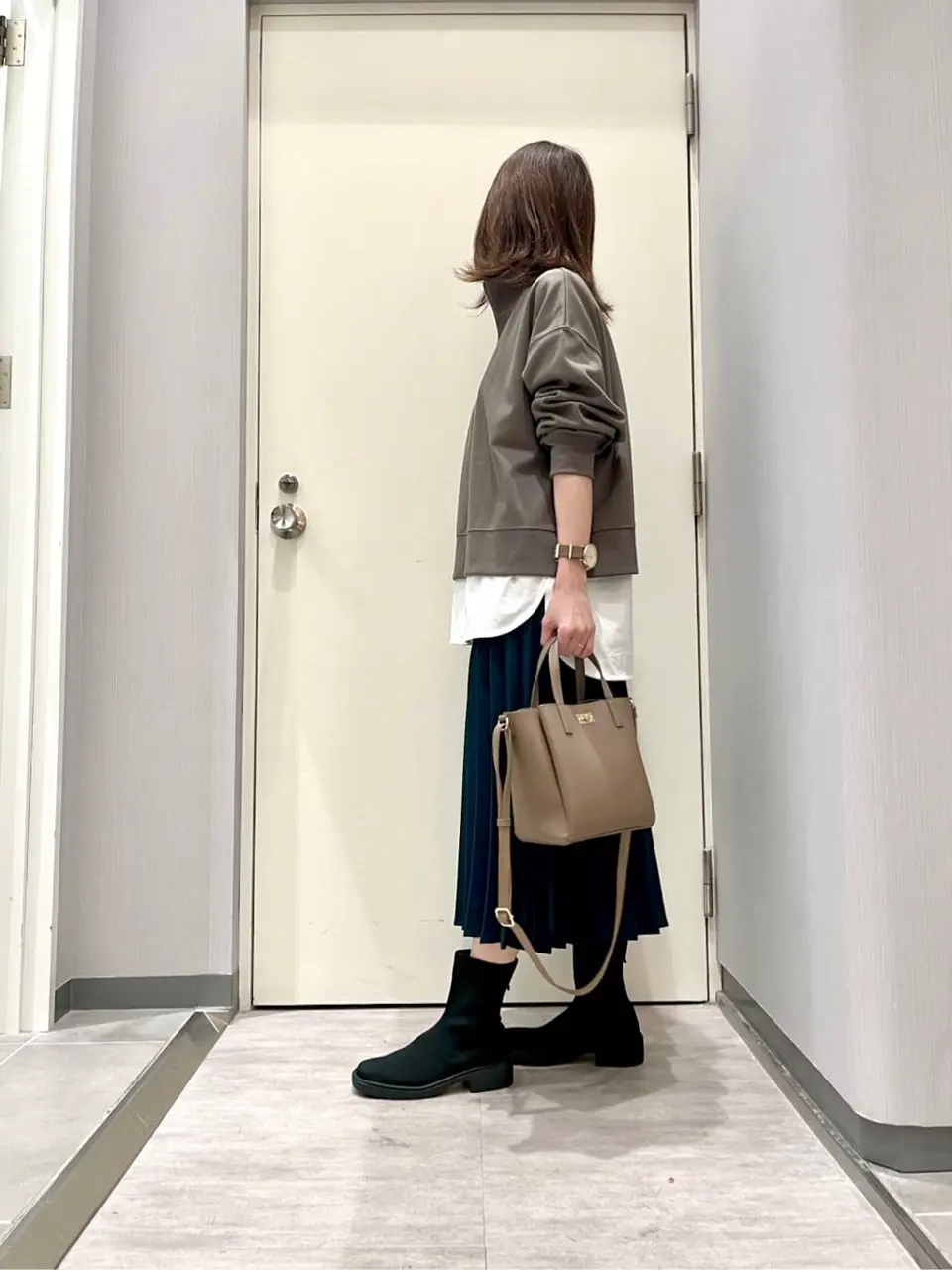 ANY 金井 コーディネート画像