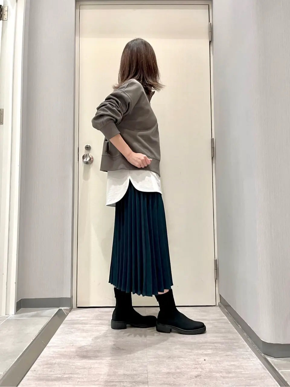 ANY 金井 コーディネート画像