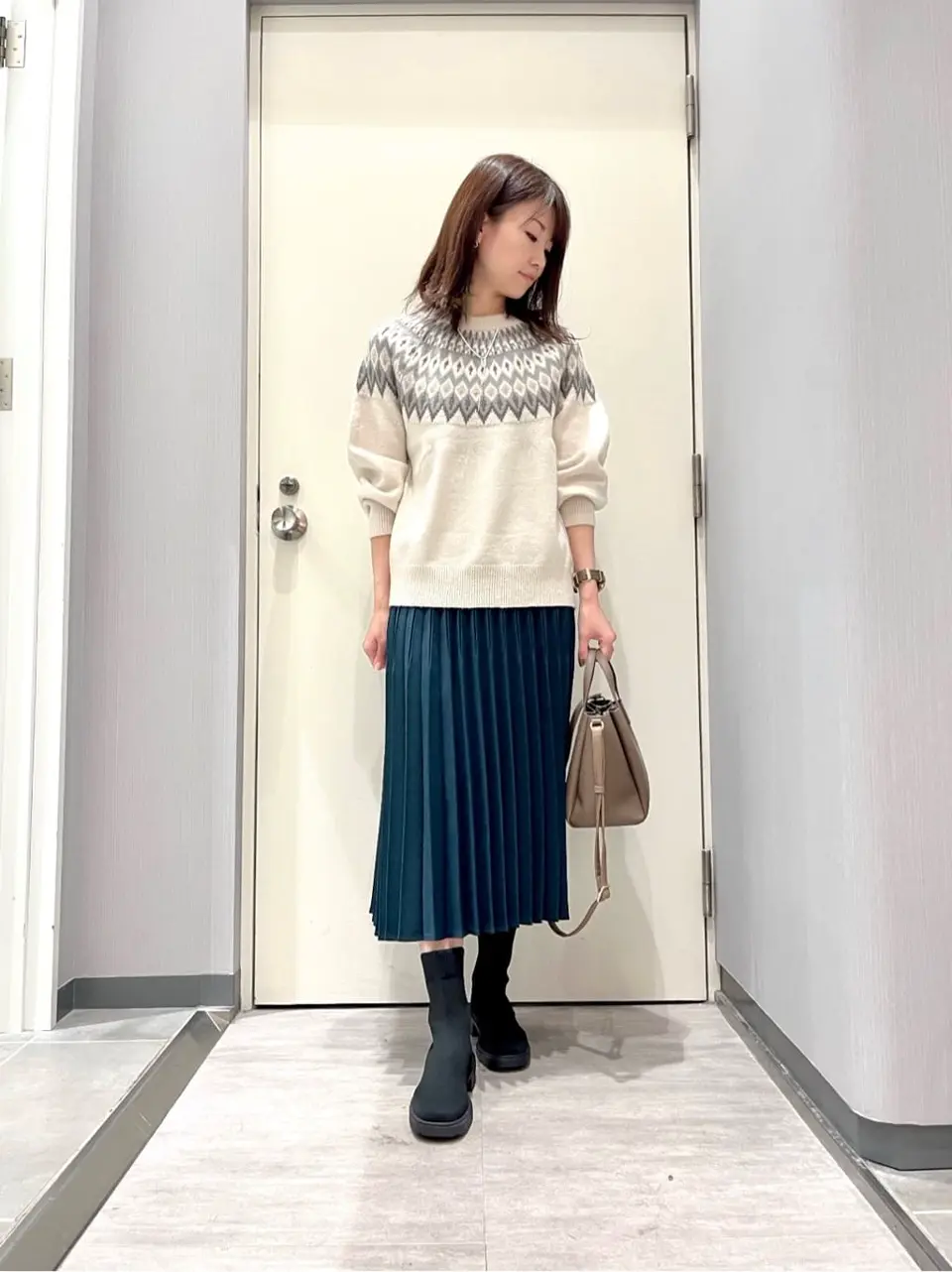 ANY 金井 コーディネート画像