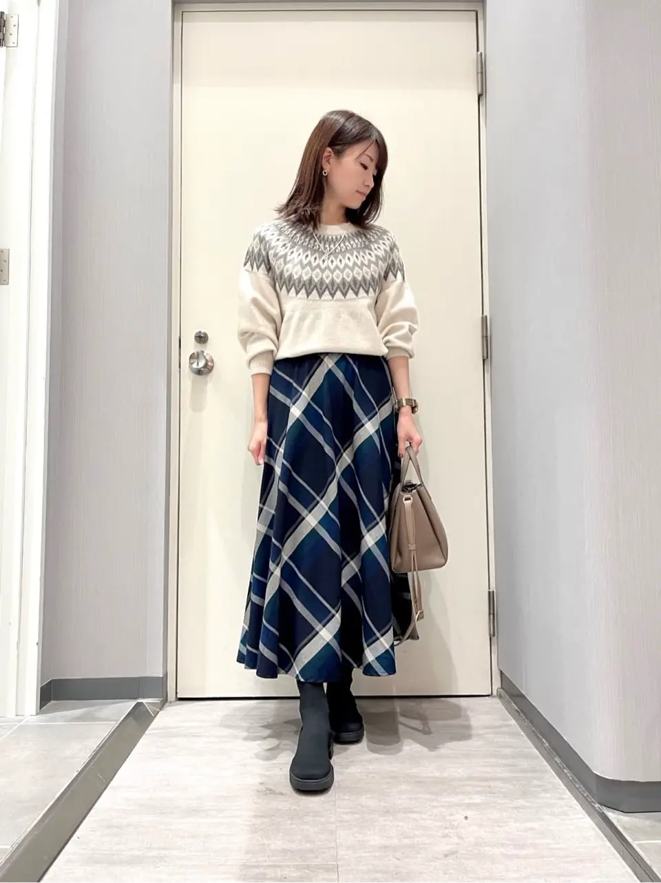  金井 コーディネート画像