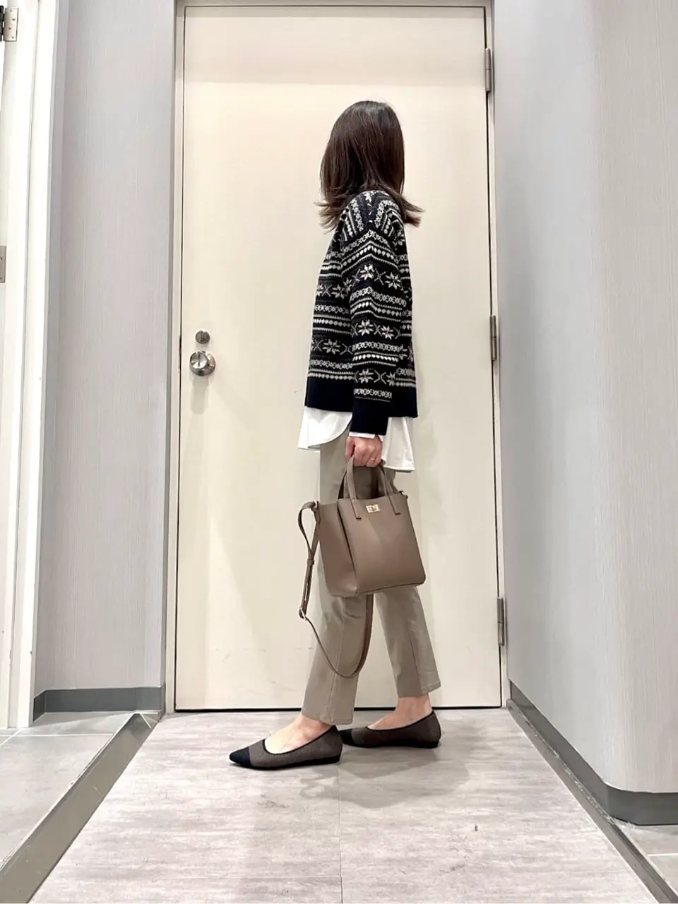 ANY 金井 コーディネート画像