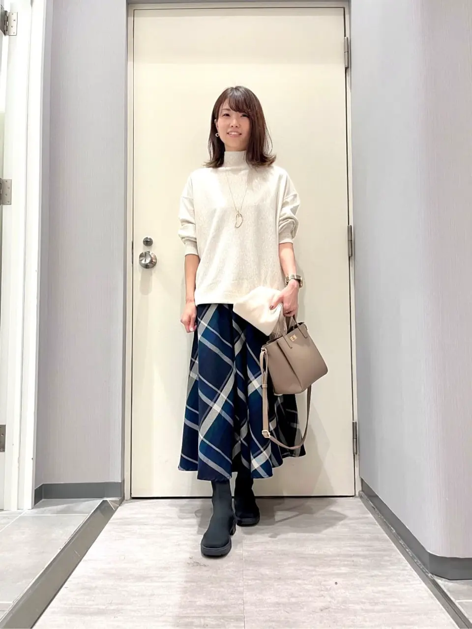  金井 コーディネート画像