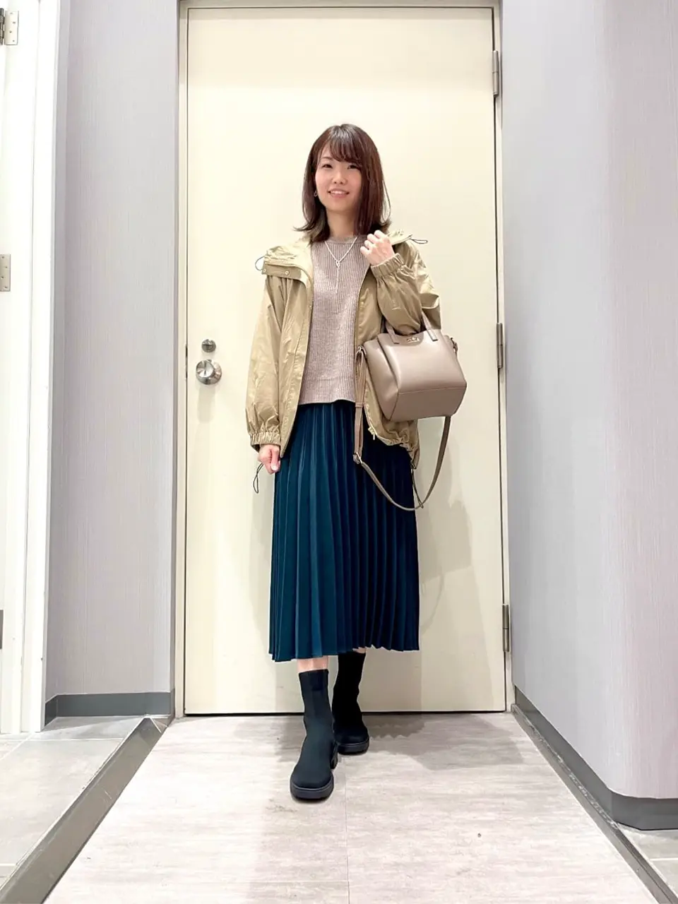 ANY 金井 コーディネート画像