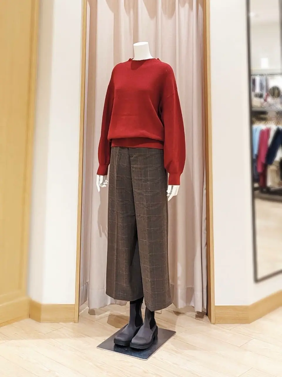 ANY 岩田 コーディネート画像