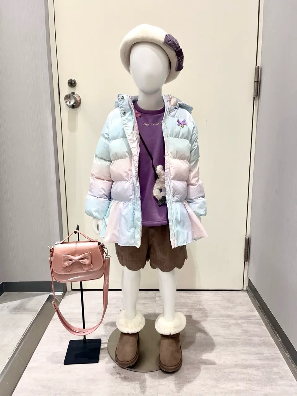 ANY 金井 コーディネート画像