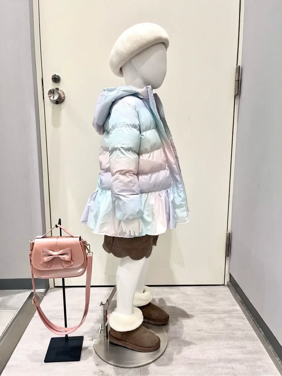 ANY 金井 コーディネート画像