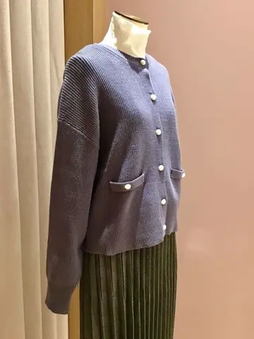 ANY 浅岡 コーディネート画像