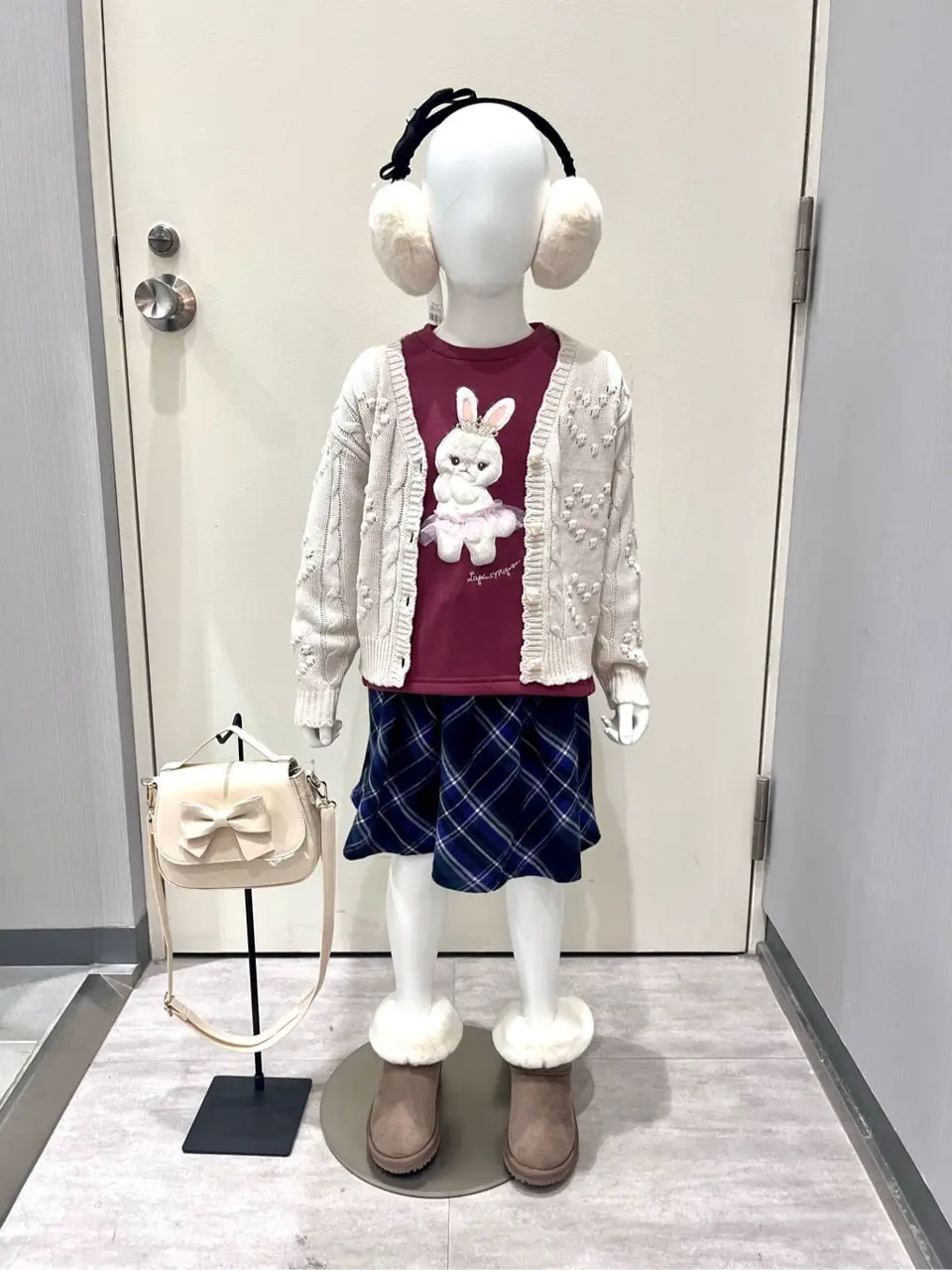 ANY 金井 コーディネート画像