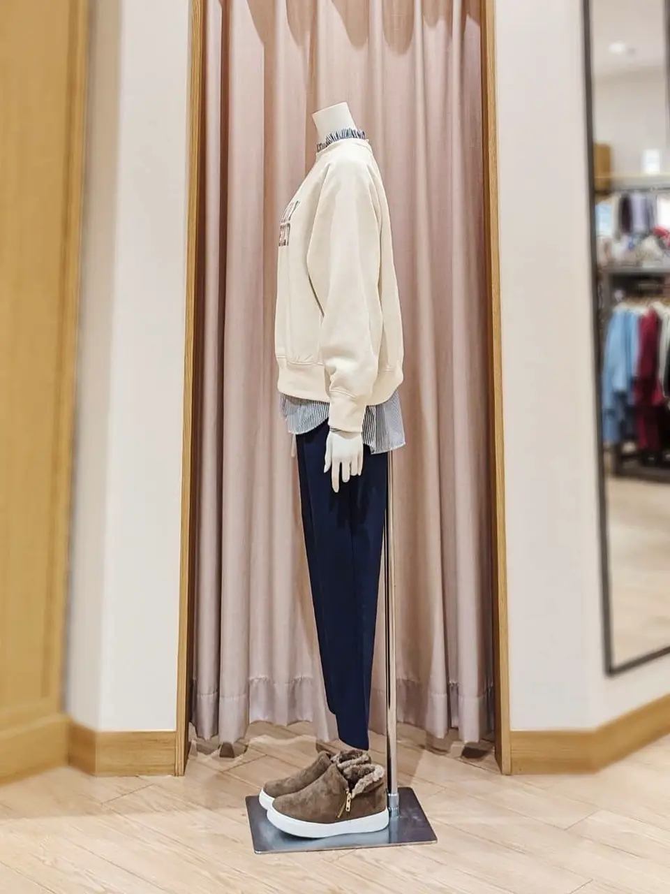 ANY 岩田 コーディネート画像