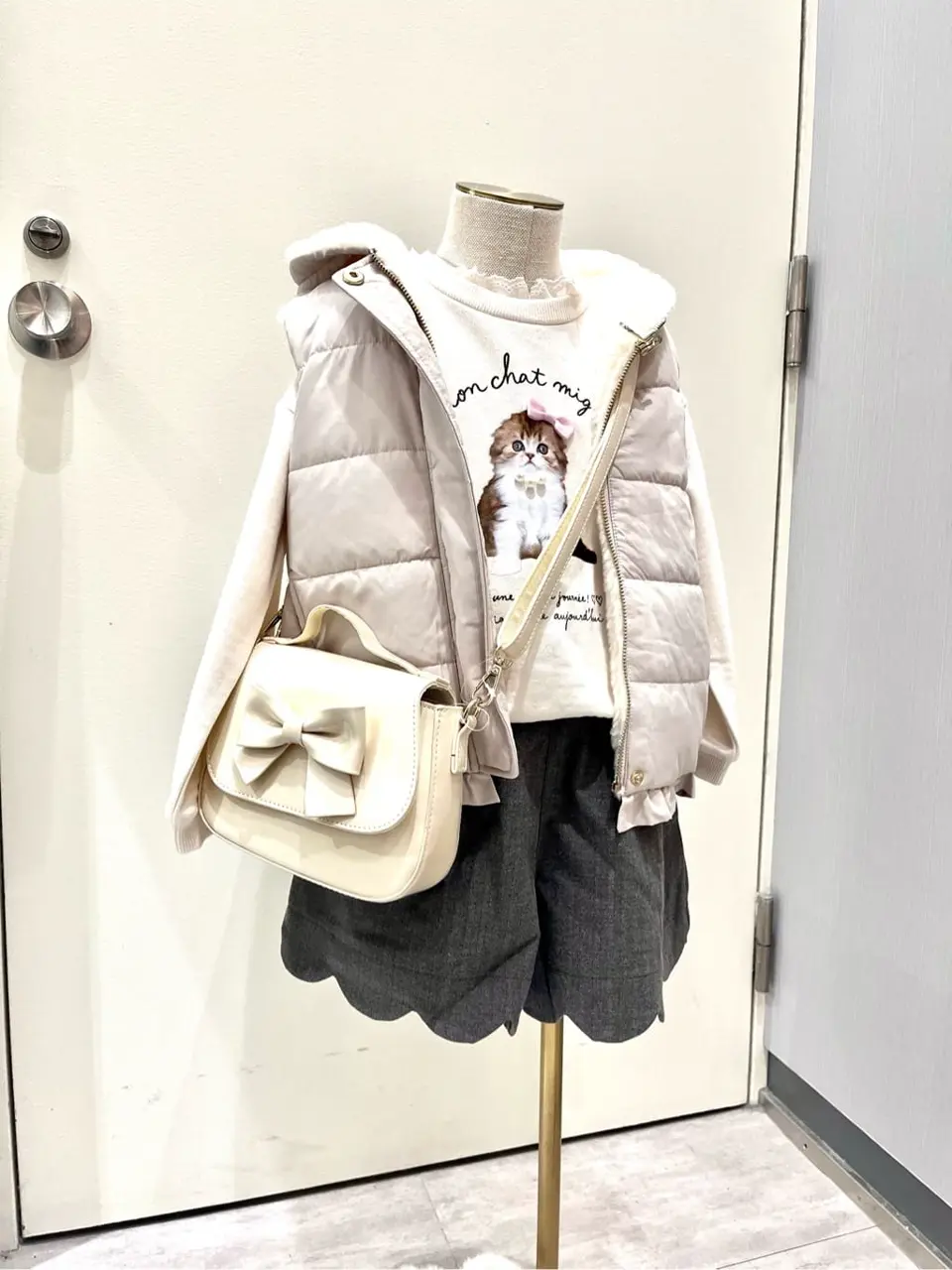 ANY 金井 コーディネート画像