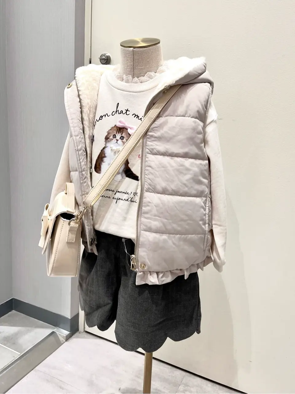 ANY 金井 コーディネート画像