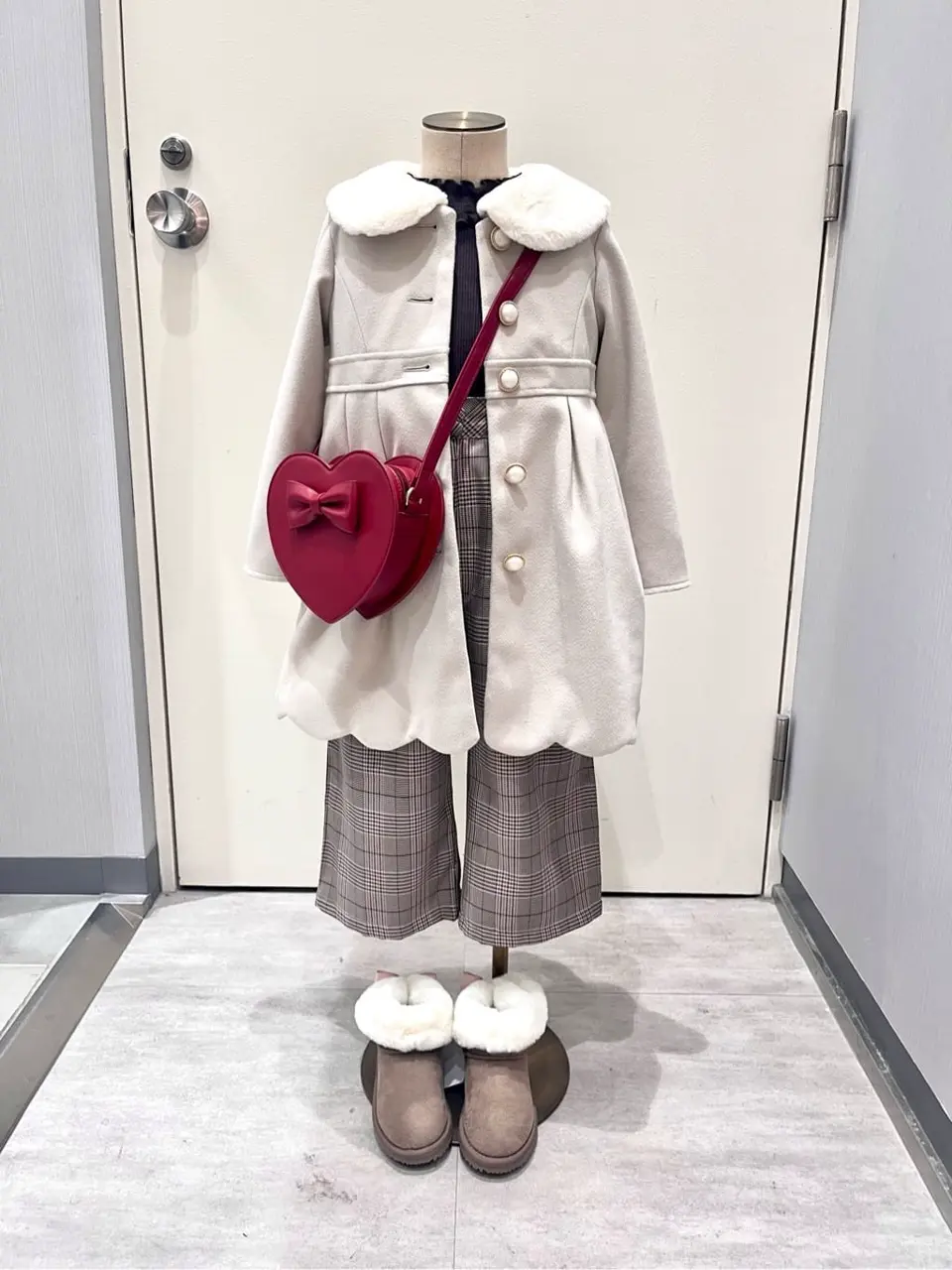 ANY 金井 コーディネート画像