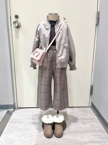 ANY 金井 コーディネート画像