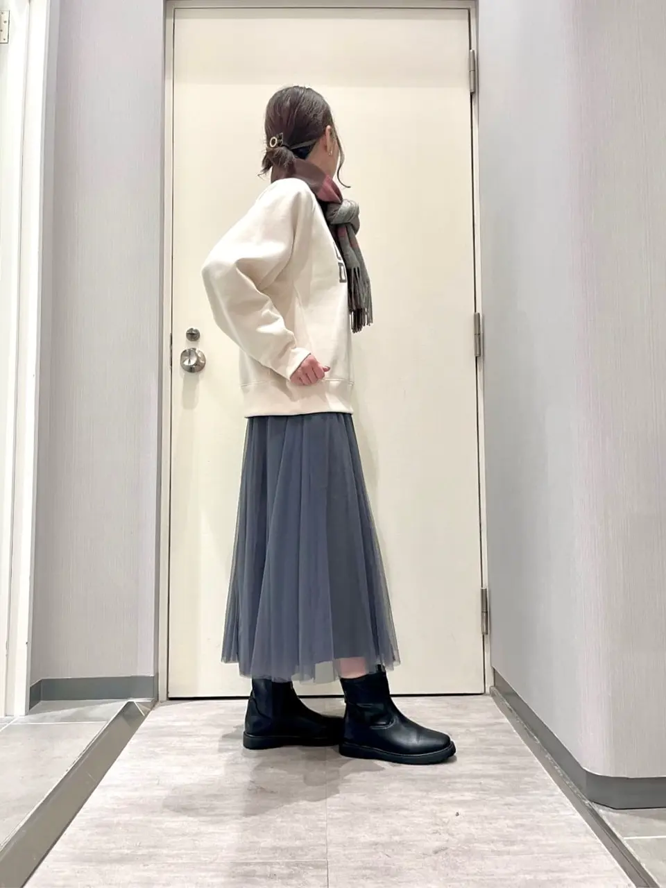 ANY 金井 コーディネート画像