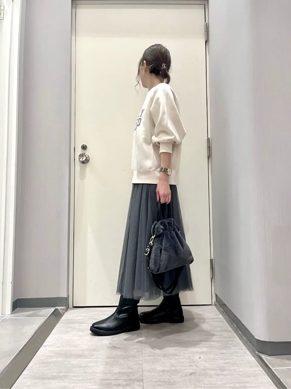 ANY 金井 コーディネート画像