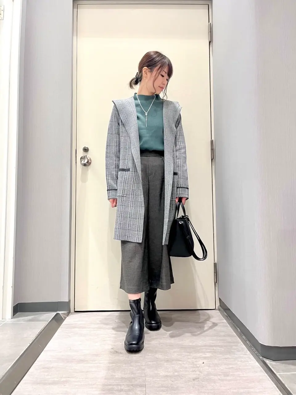 ANY 金井 コーディネート画像