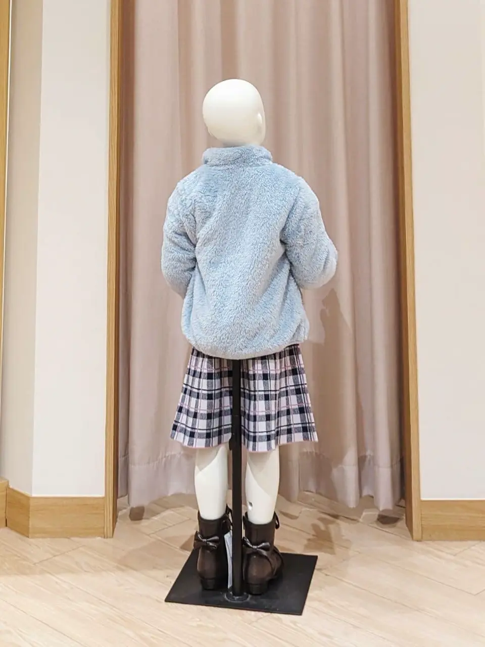 ANY 奥原 コーディネート画像