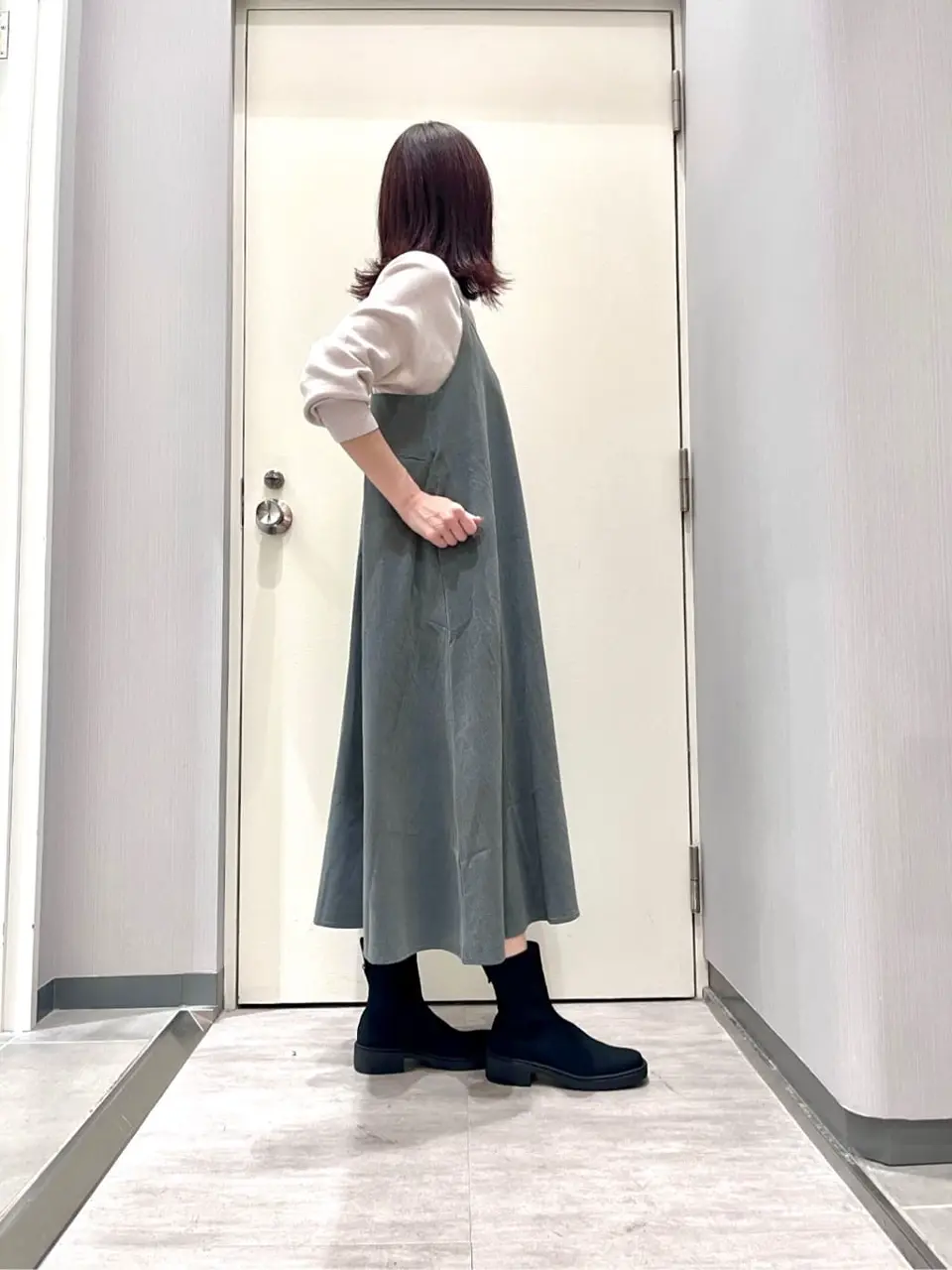 ANY 金井 コーディネート画像