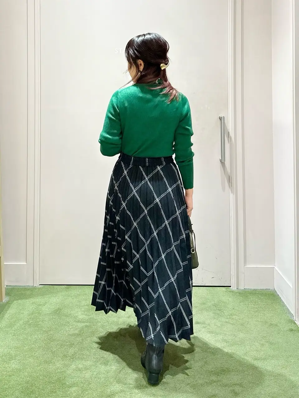 ANY フジコ コーディネート画像