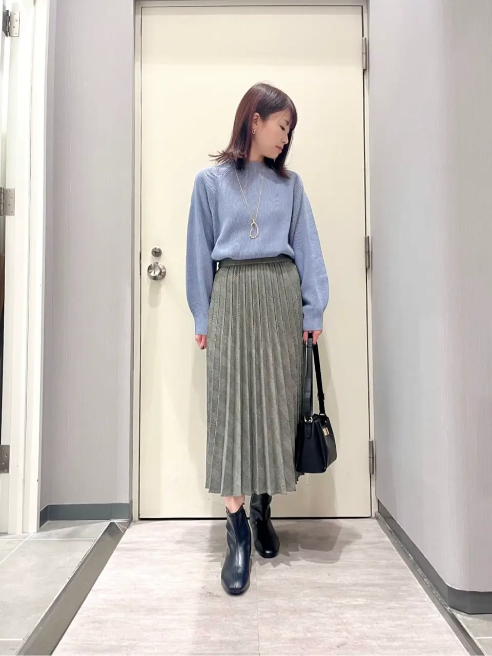 ANY 金井 コーディネート画像