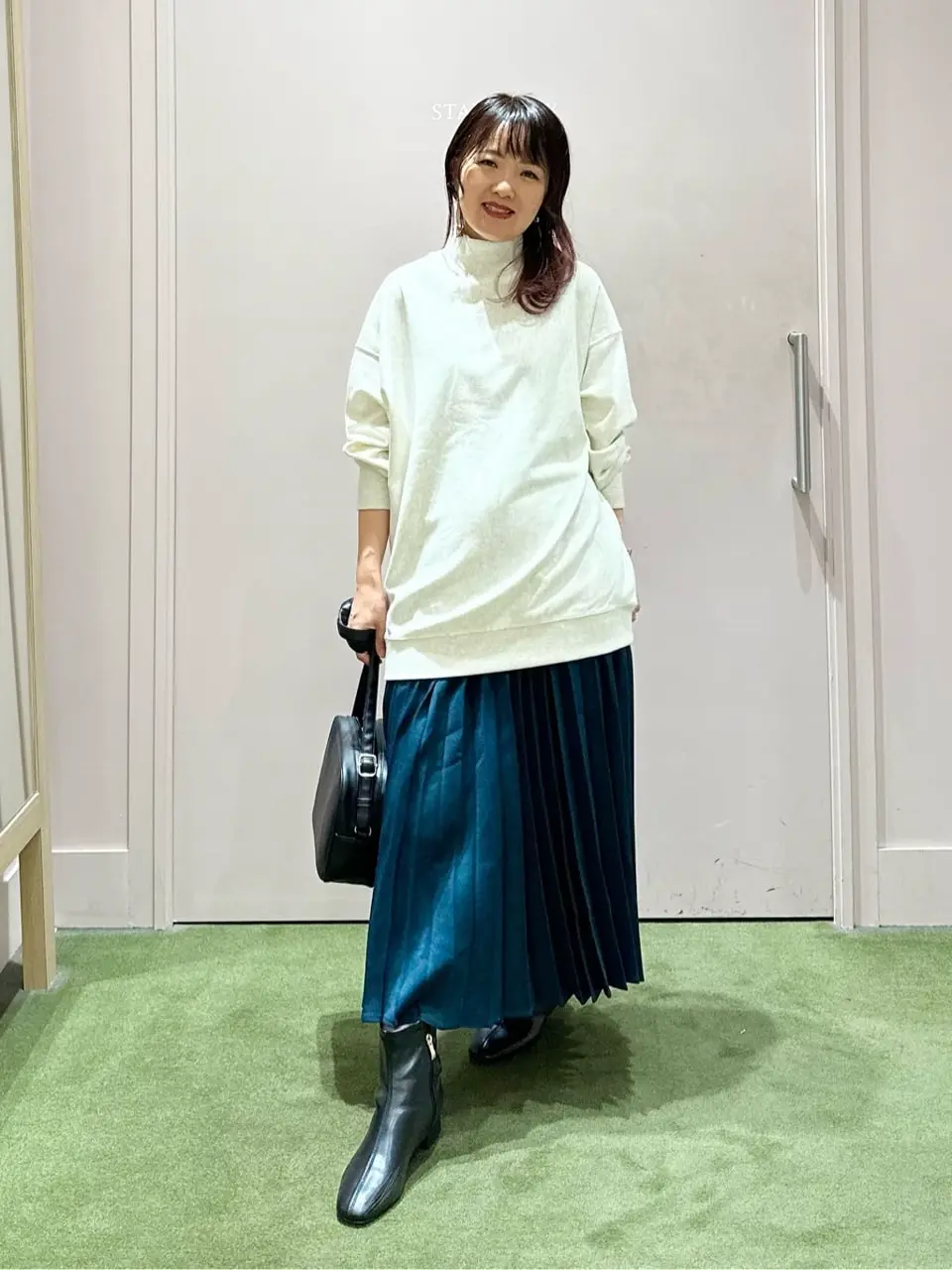 ANY フジコ コーディネート画像