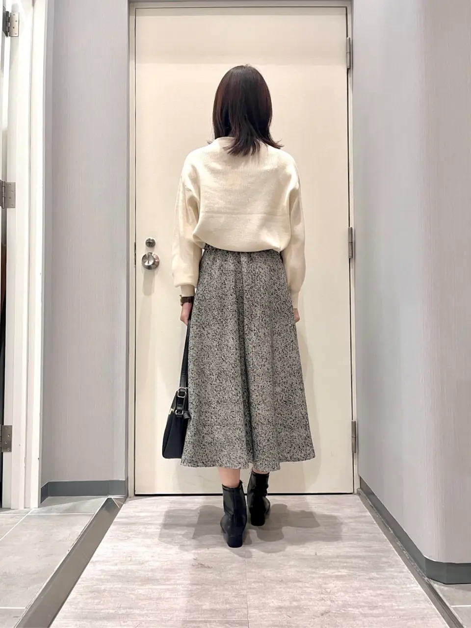 ANY 金井 コーディネート画像