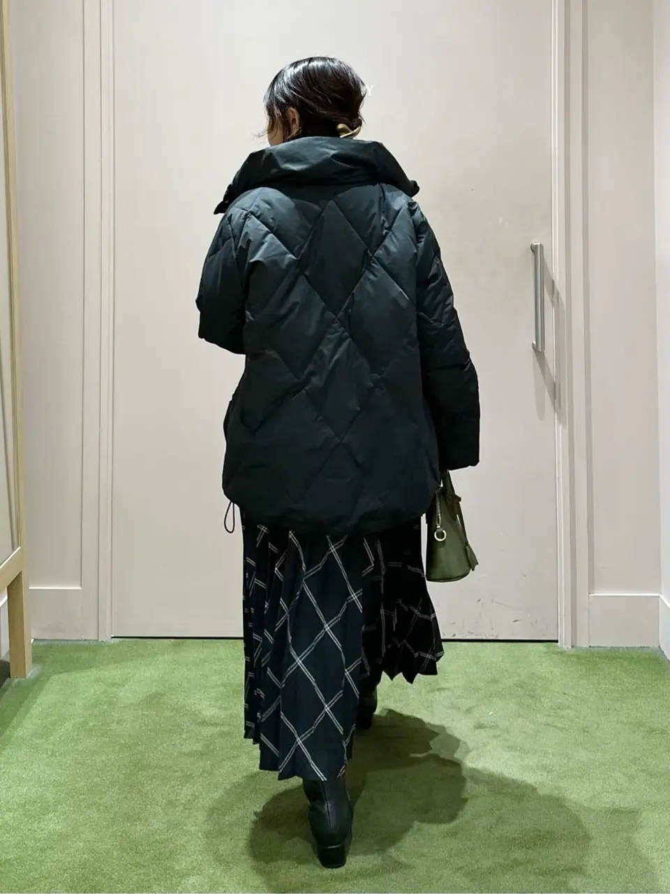 ANY フジコ コーディネート画像