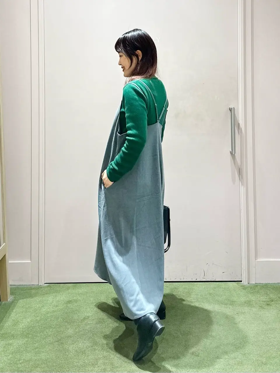 ANY フジコ コーディネート画像