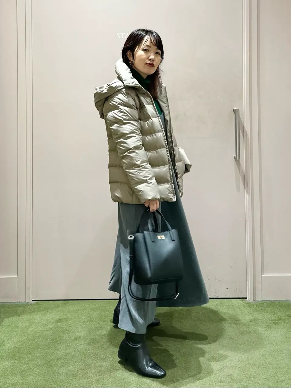 ANY フジコ コーディネート画像