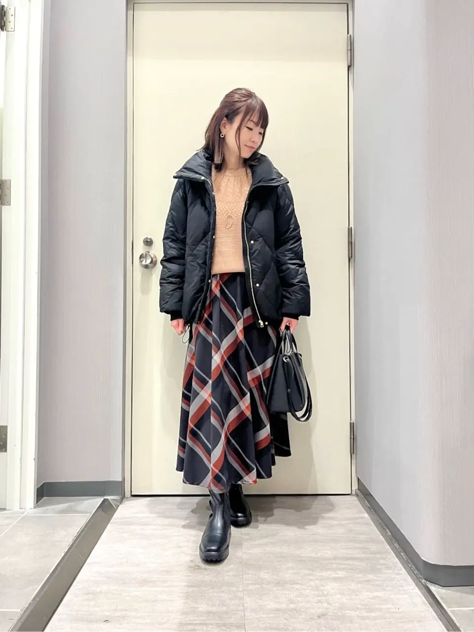 ANY 金井 コーディネート画像