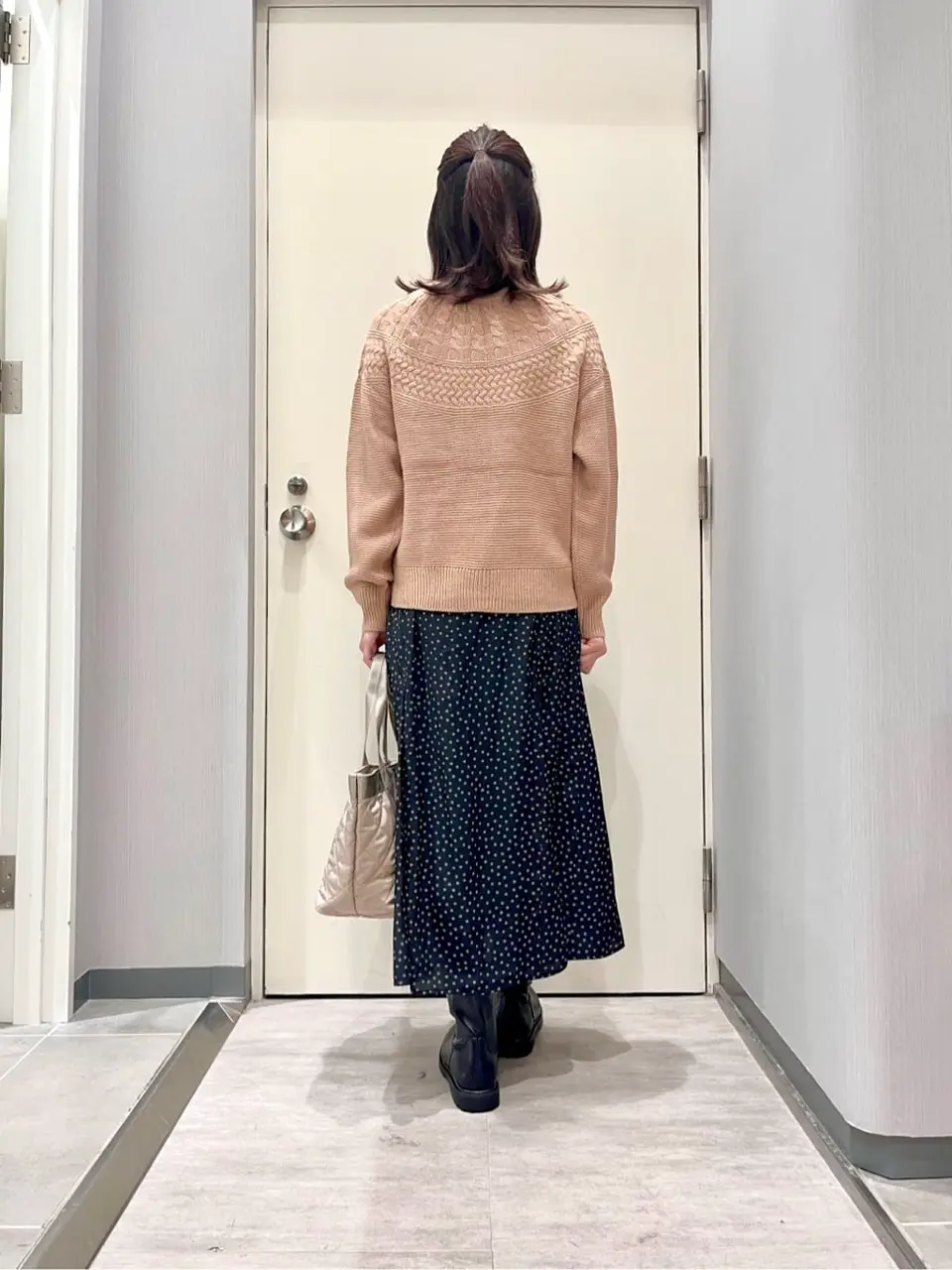 ANY 金井 コーディネート画像