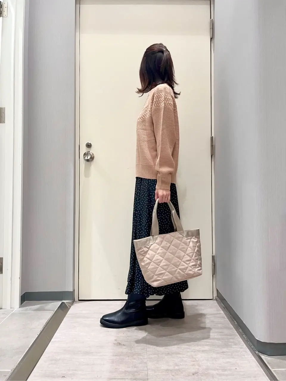 ANY 金井 コーディネート画像